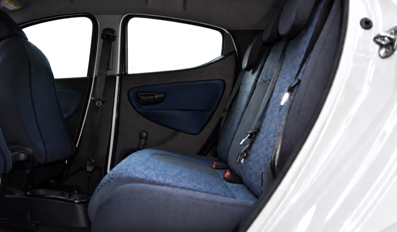 
								Lancia Ypsilon 1.0 Firefly Hybrid 70 cv Gold full									
