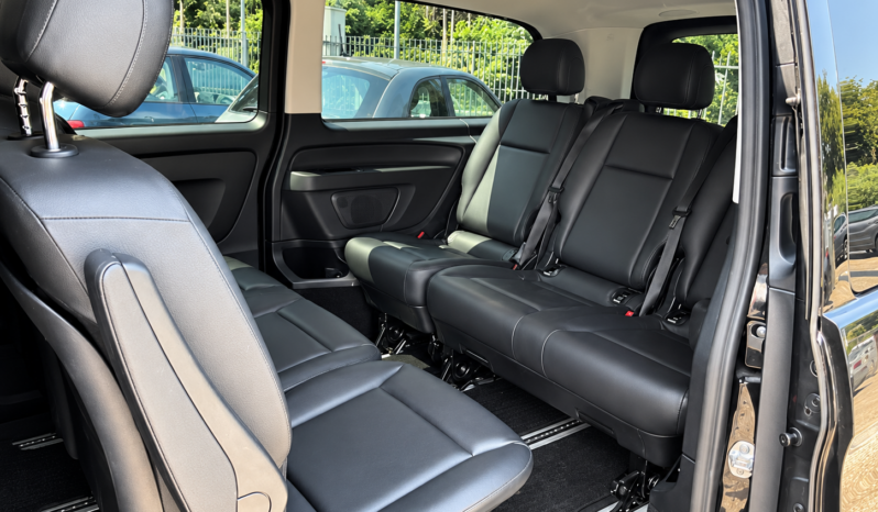 
								Mercedes-Benz Vito 114 CDI Extra-Long 9G-Tronic Tourer Select full									