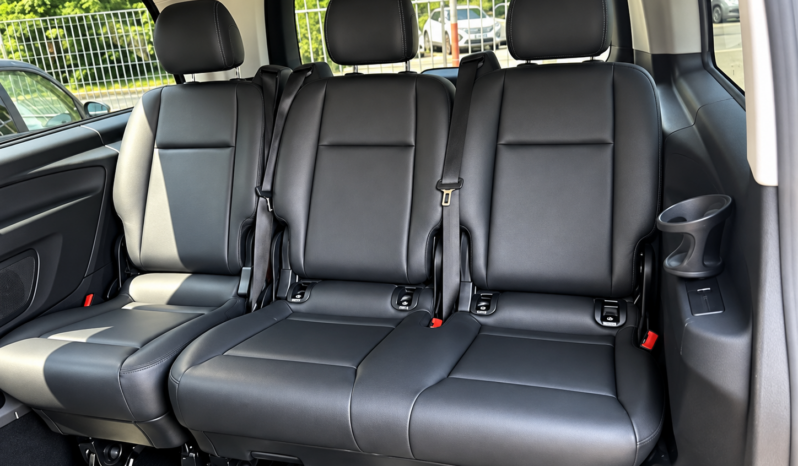 
								Mercedes-Benz Vito 114 CDI Extra-Long 9G-Tronic Tourer Select full									
