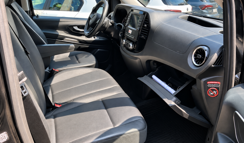 
								Mercedes-Benz Vito 114 CDI Extra-Long 9G-Tronic Tourer Select full									